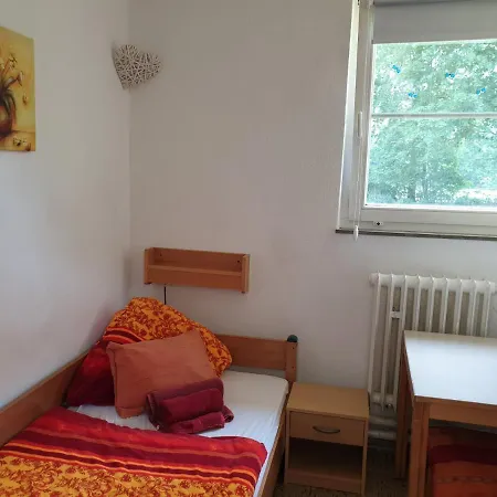 Zur Herrlichkeit Pansiyon *