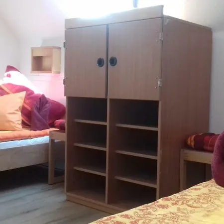 Zur Herrlichkeit Homestay szállás